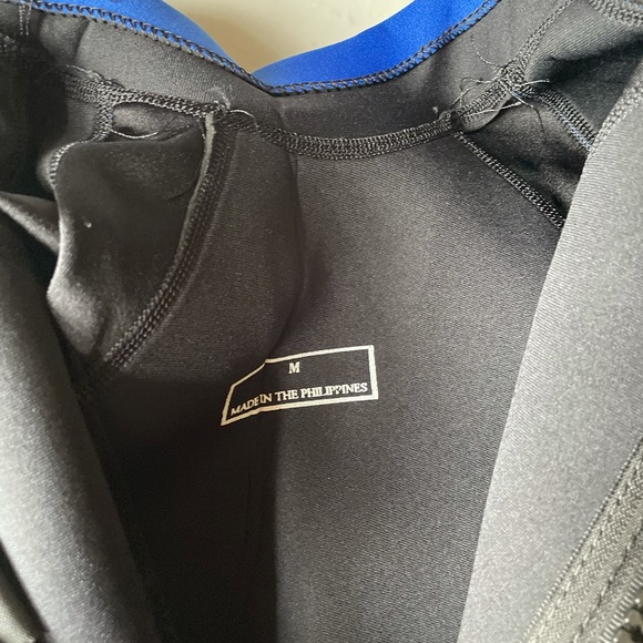 Deep See Long Sleeve Youth Wetsuit Medium - Picture 5 of 7